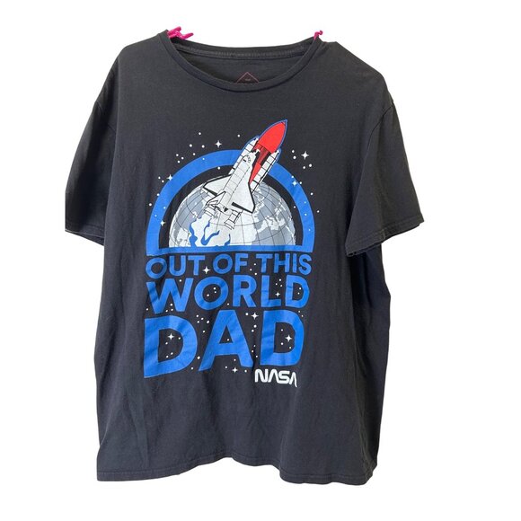 NASA "Out Of This World Dad" Graphic T-Shirt 100% Cotton Gift B-day Appreciation - Picture 3 of 7